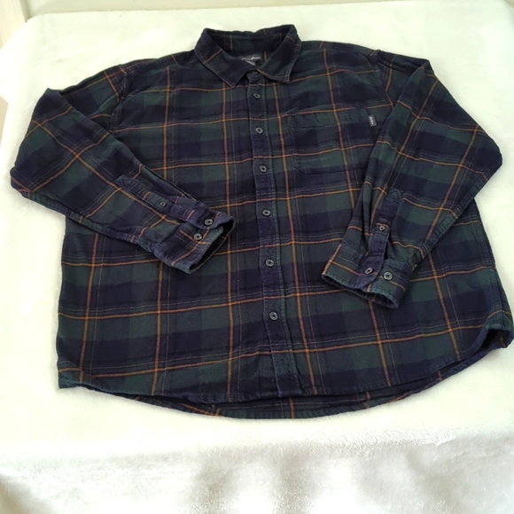 Eddie Bauer plaid flannel shirt XL / XXL EUC - Picture 1 of 2